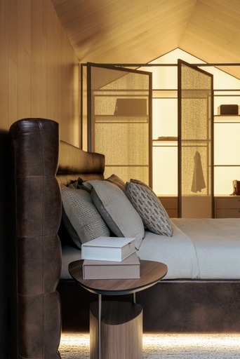 Detalhe Suíte CASACOR - Cabeceira em Couro